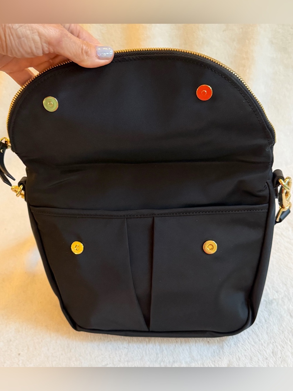 Quince Black Revive Nylon Foldover Crossbody Bag NWOT Adjustable Strap Gold Zip - Picture 10 of 13